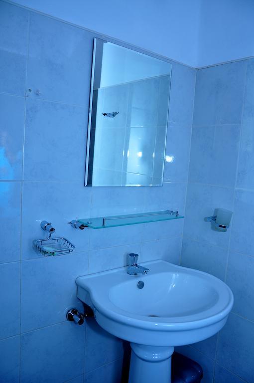 Melbourne Tourist Rest Hotel Anuradhapura Bilik gambar