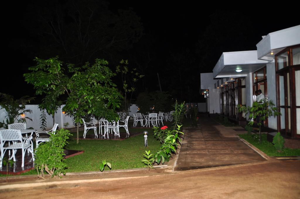 Melbourne Tourist Rest Hotel Anuradhapura Luaran gambar