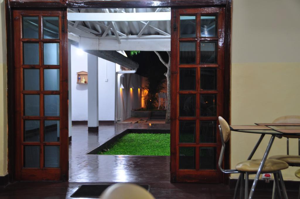 Melbourne Tourist Rest Hotel Anuradhapura Luaran gambar