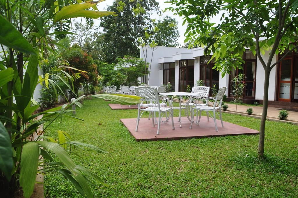 Melbourne Tourist Rest Hotel Anuradhapura Luaran gambar