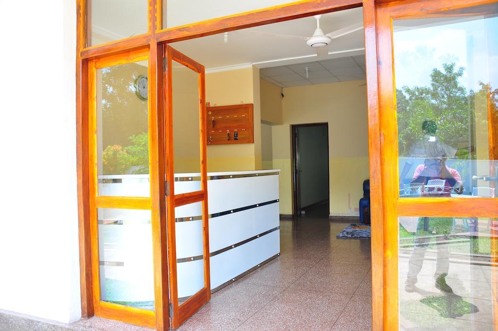 Melbourne Tourist Rest Hotel Anuradhapura Luaran gambar